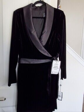 NWT Adrianna Papell Black Velvet Wrap Dress with Satin Trim